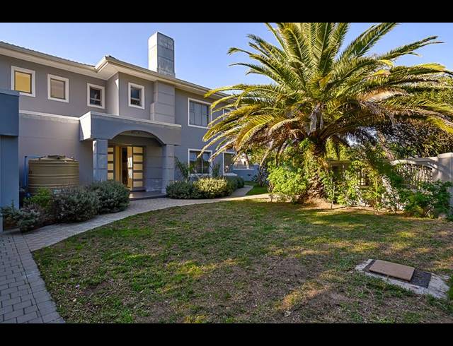 5 BEDROOM PROPERTY TO RENT IN PINELANDS